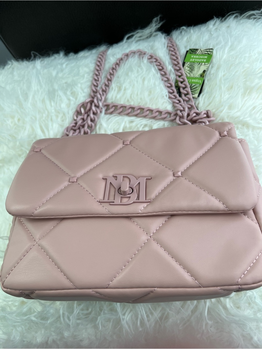 Badgley Mischka Quilted Shoulder Bag in Pale Pink